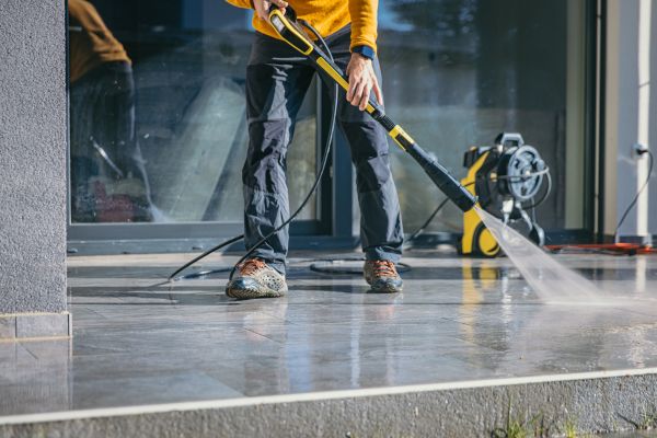 Concrete Cleaning in Santa Cruz