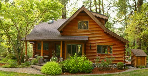 Log Home Exterior Cleaning in Santa Cruz