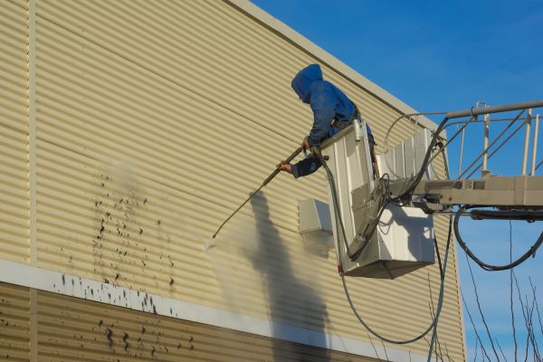 Cladding Cleaning in Santa Cruz