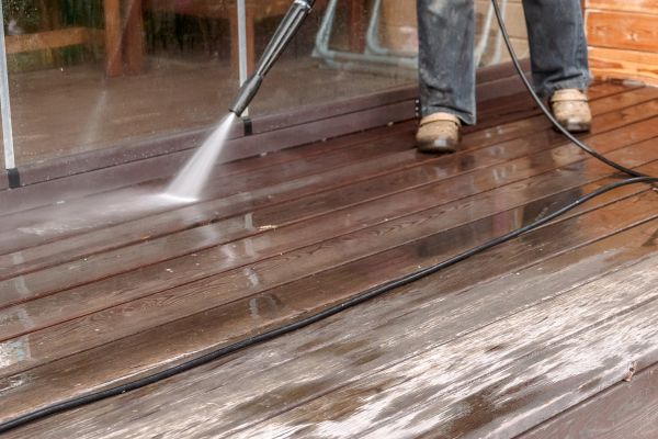 Pool Deck Power Washing in Santa Cruz