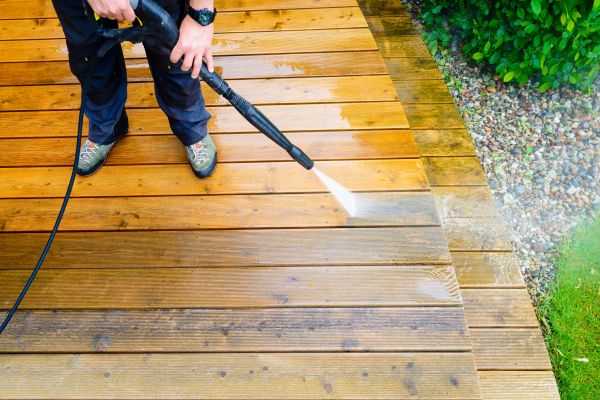 Porch Cleaning in Santa Cruz