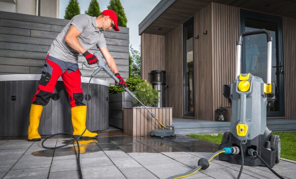 Concrete Patio Washing in Santa Cruz
