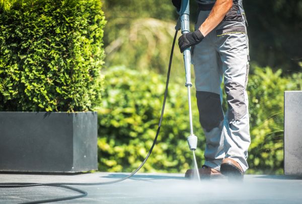Patio Concrete Cleaning in Santa Cruz